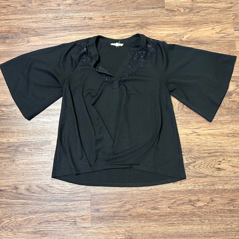 Entro Flowy Shirt Size Small